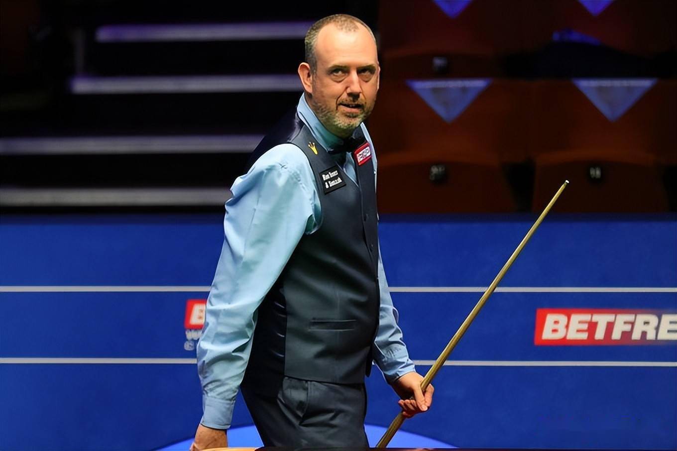 洲足球赛场 洲足球赛场